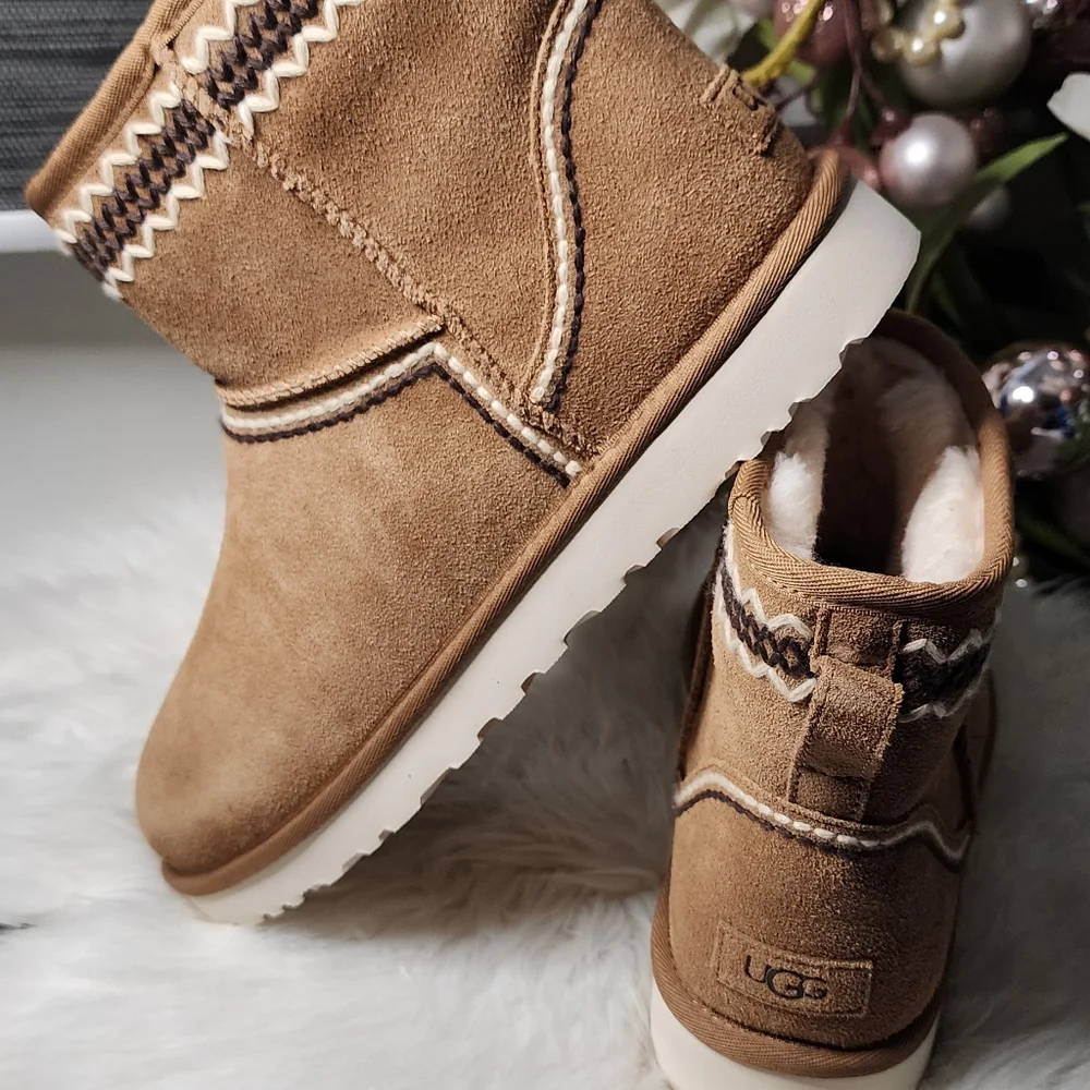 Ugg Classic Mini Atherson Boot (Men) size11 new